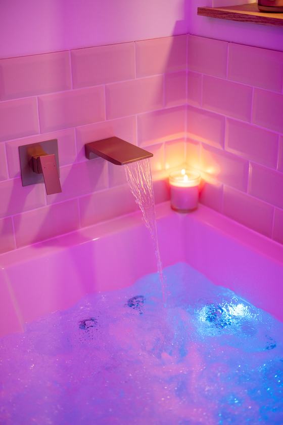 Wellness Spa : cascade du jacuzzi